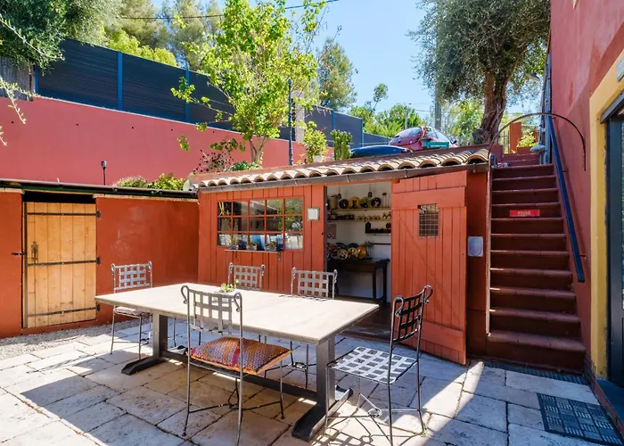 招待所 Sous L'olivier 4*