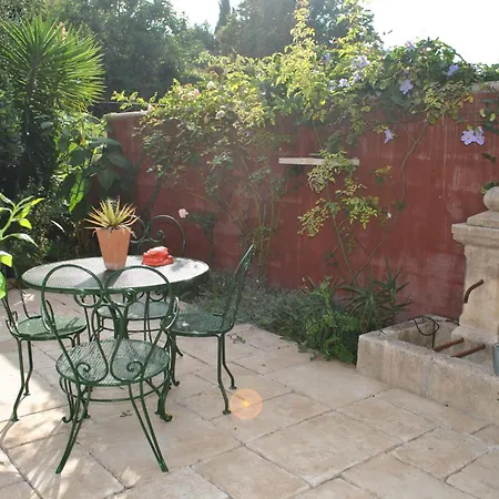 Casa de hóspedes Sous L'olivier