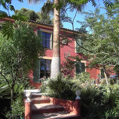 Sous L'olivier Menton