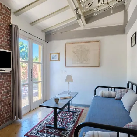 Sous L'olivier Menton