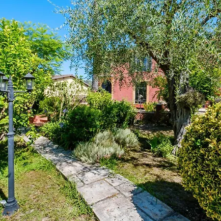 بيت ضيافة Sous L'olivier 4*