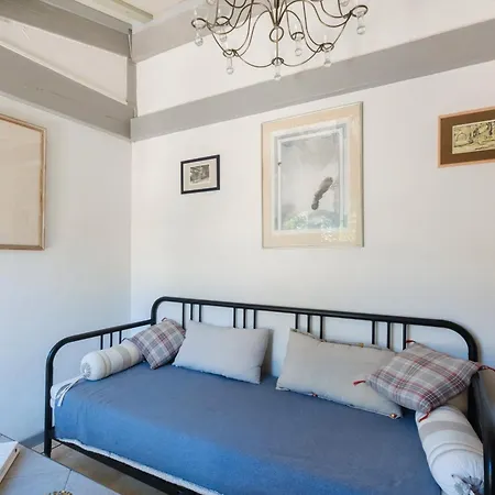 Sous L'olivier Guest house Menton