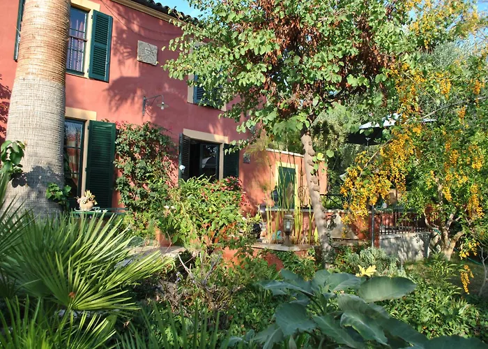 Konukevi Sous L'olivier Menton