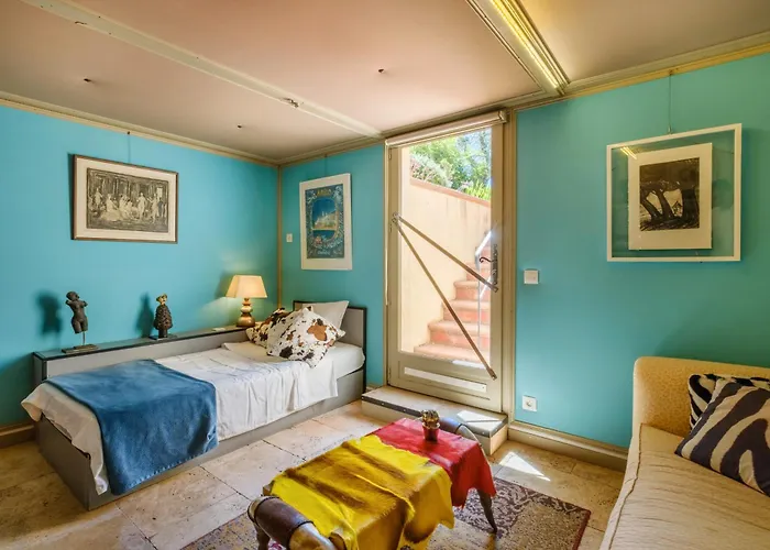 Konukevi Sous L'olivier Menton